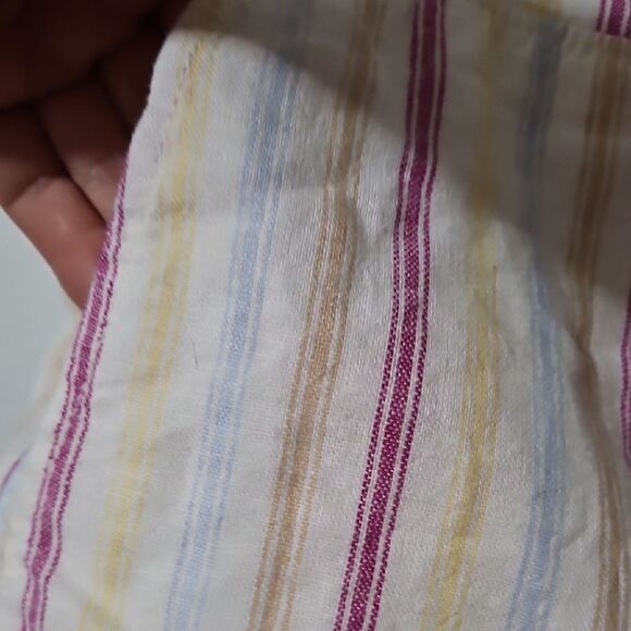 GAP Women's Pink Striped Shorts - Picture 5 of 6